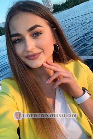 203619 - Alena Age: 21 - Ukraine