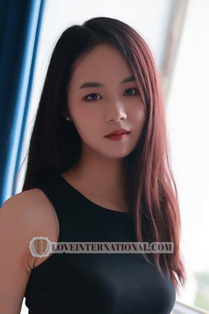 204970 - Wenjing Age: 45 - China