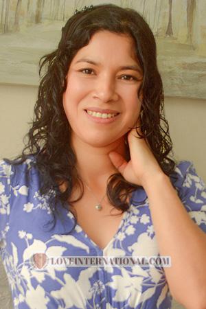 224511 - Roxana Age: 40 - Peru