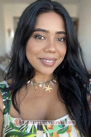 228307 - Adriana Age: 37 - Colombia